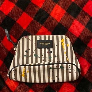Henri Bendel makeup bag